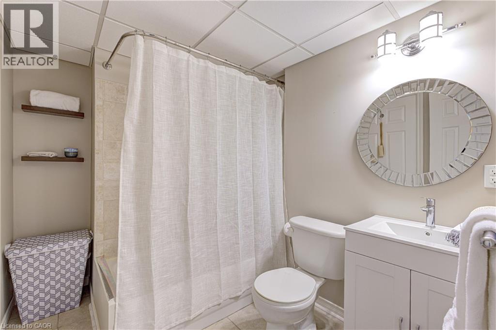 2243 Turnberry Road Unit# 79, Burlington, Ontario  L7M 4Y5 - Photo 28 - 40769054
