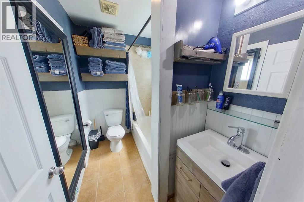 2027 19 Avenue, Bowden, Alberta  T0M 0K0 - Photo 12 - A2231388