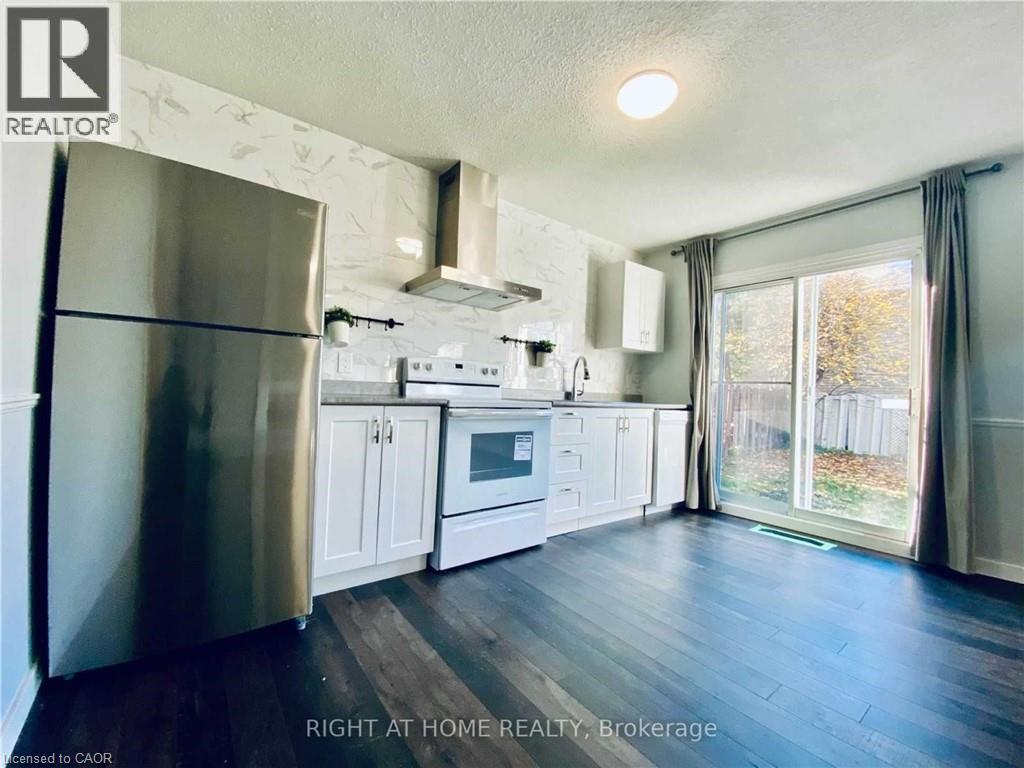 20 Jamie Ann Court Unit# 2, Hamilton, Ontario  L8W 1Y5 - Photo 4 - 40776486