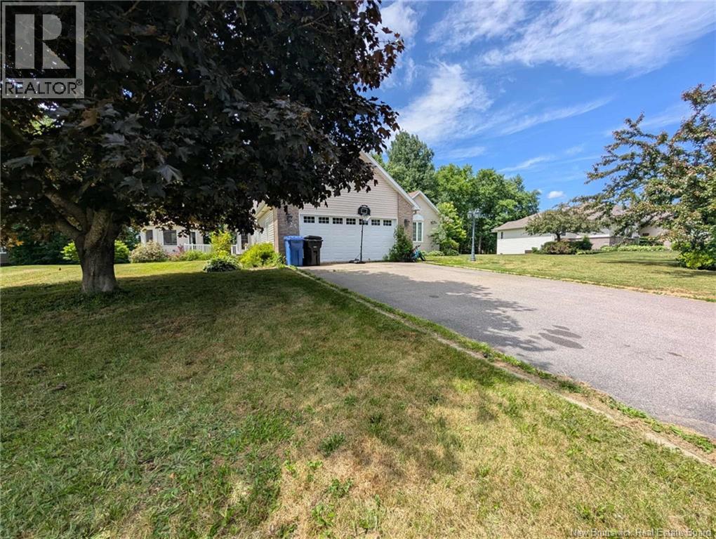 1125 Birchwood Drive, Bathurst, New Brunswick  E2A 4W8 - Photo 6 - NB128006