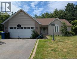 1125 Birchwood Drive, Bathurst, New Brunswick