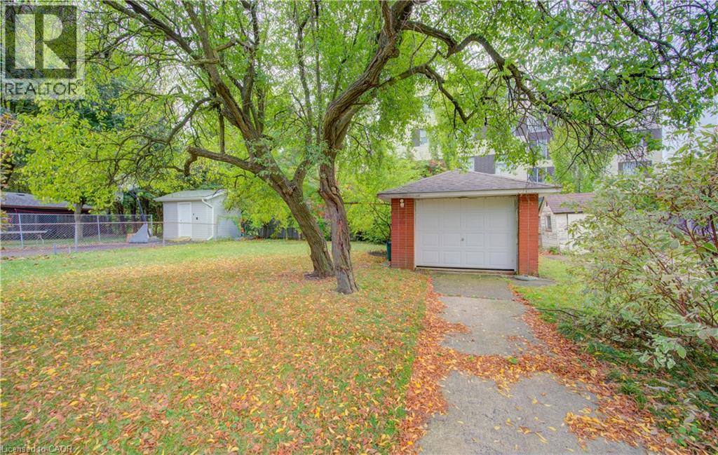 4 Cardill Crescent, Waterloo, Ontario  N2L 3Y6 - Photo 30 - 40757428