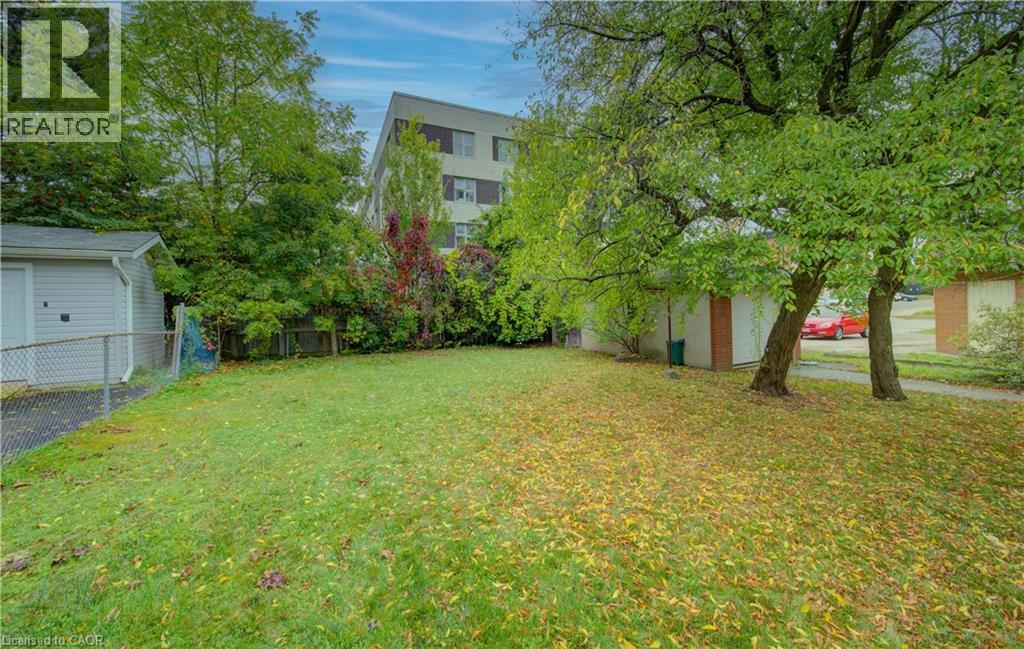 4 Cardill Crescent, Waterloo, Ontario  N2L 3Y6 - Photo 31 - 40757428