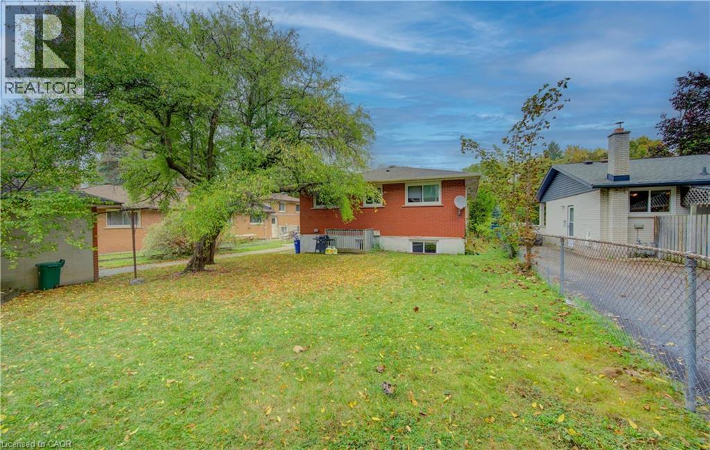 4 Cardill Crescent, Waterloo, Ontario  N2L 3Y6 - Photo 32 - 40757428