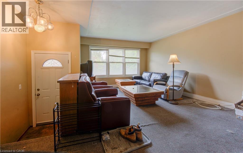 4 Cardill Crescent, Waterloo, Ontario  N2L 3Y6 - Photo 6 - 40757428