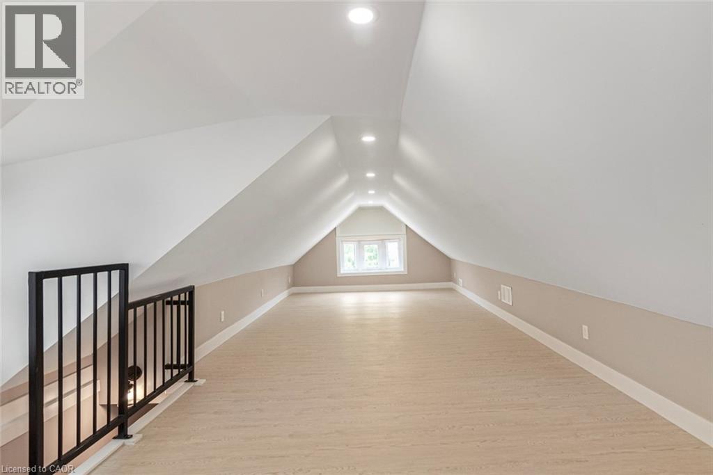 200 Sanford Avenue S, Hamilton, Ontario  L8M 2H2 - Photo 38 - 40740136