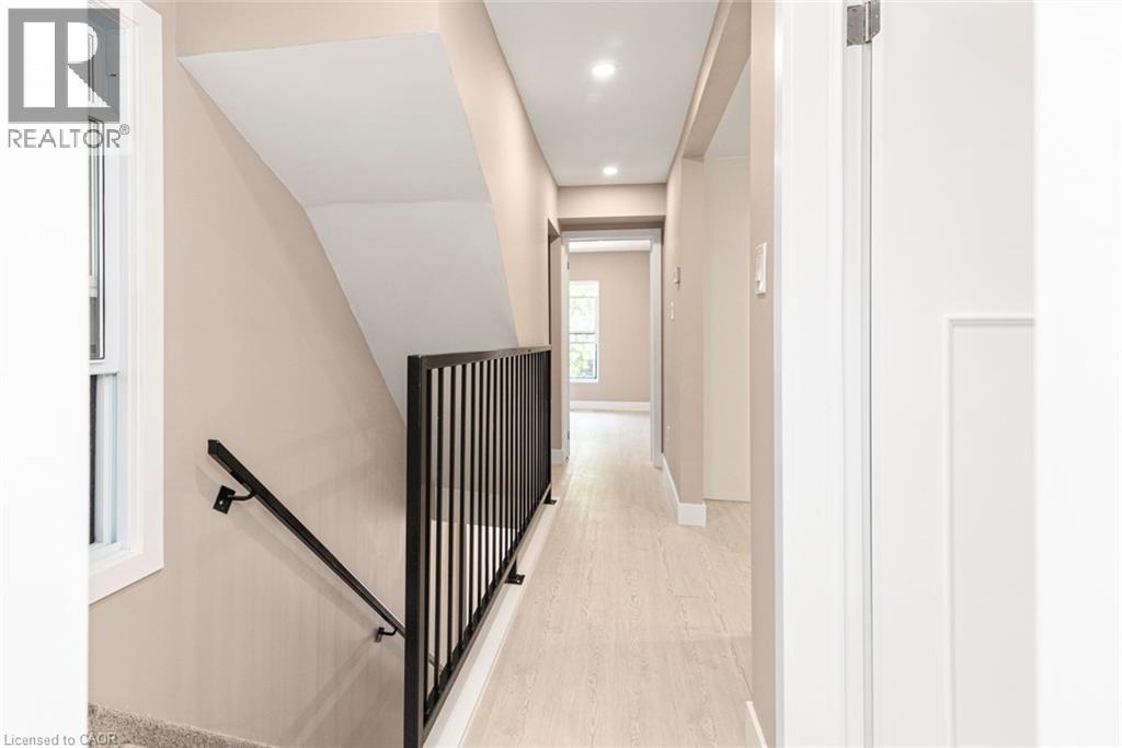 200 Sanford Avenue S, Hamilton, Ontario  L8M 2H2 - Photo 22 - 40740136