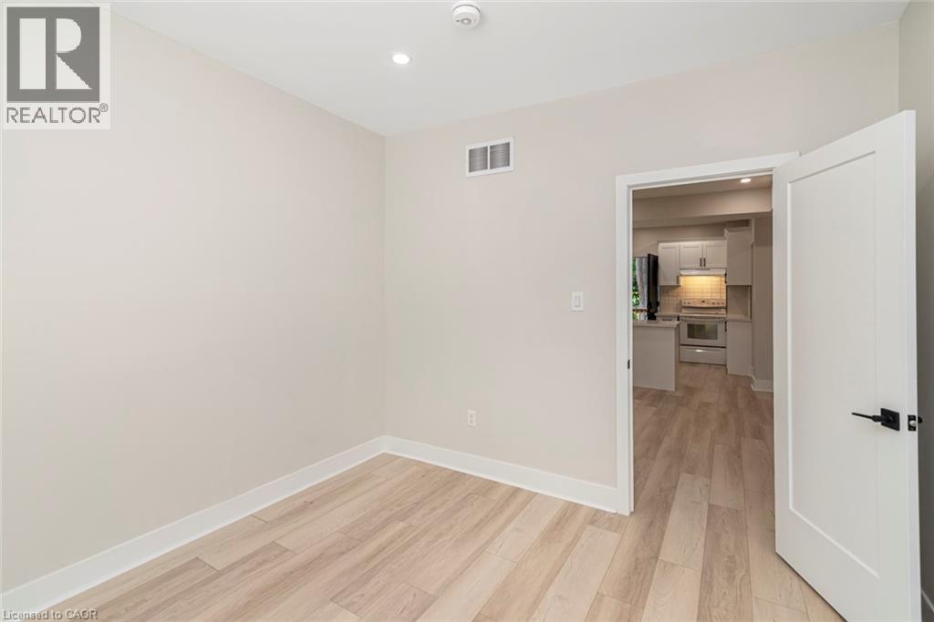 200 Sanford Avenue S, Hamilton, Ontario  L8M 2H2 - Photo 28 - 40740136