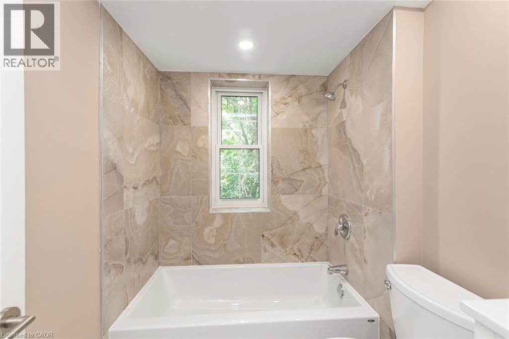 200 Sanford Avenue S, Hamilton, Ontario  L8M 2H2 - Photo 32 - 40740136