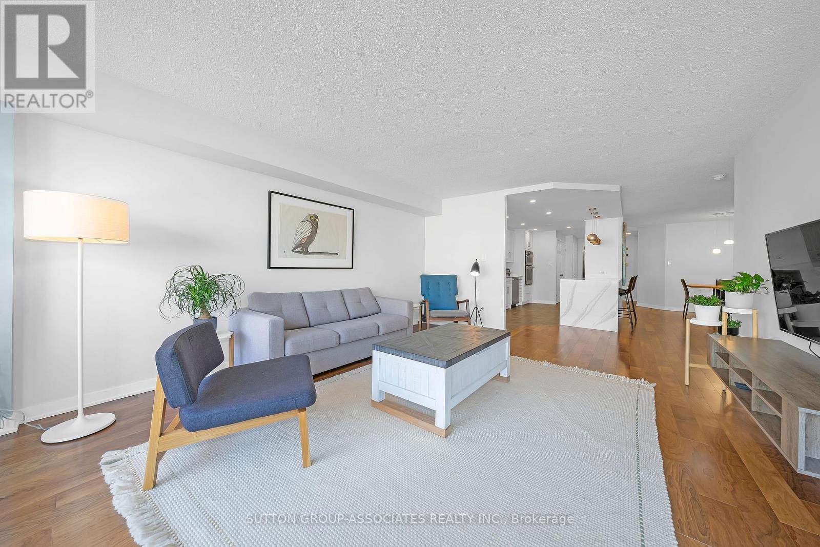 601 - 130 Carlton Street, Toronto, Ontario  M5A 4K3 - Photo 12 - C12446190