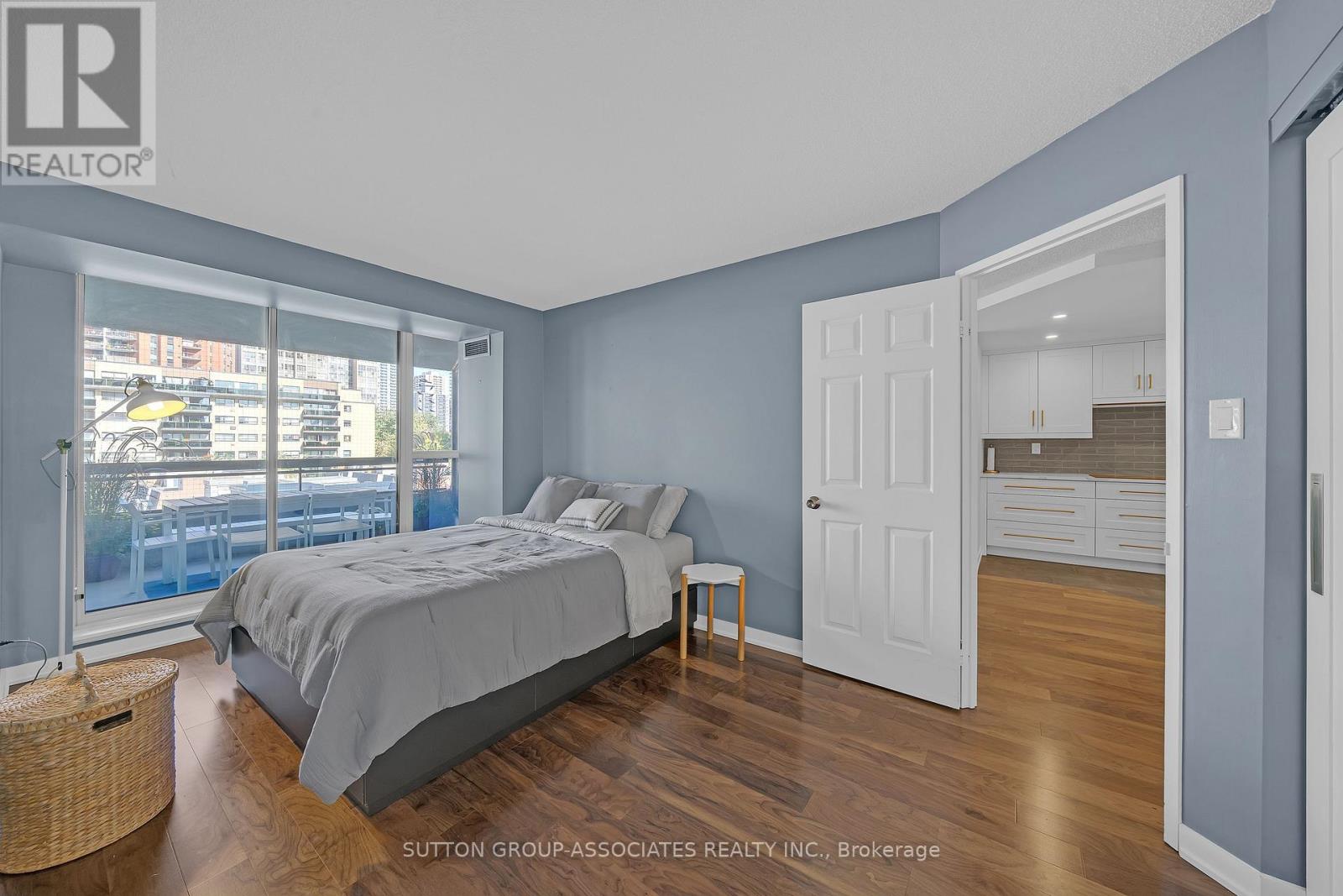 601 - 130 Carlton Street, Toronto, Ontario  M5A 4K3 - Photo 17 - C12446190