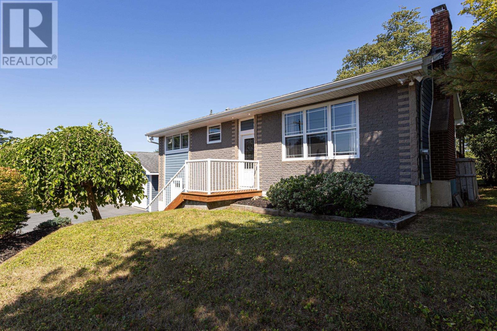 81 Flamingo Drive, Rockingham, Nova Scotia  B3M 1T2 - Photo 3 - 202519651