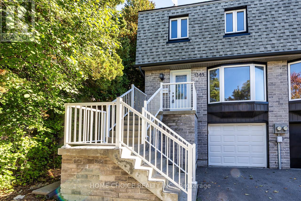 1385 PALMETTO DRIVE, Oshawa, Ontario