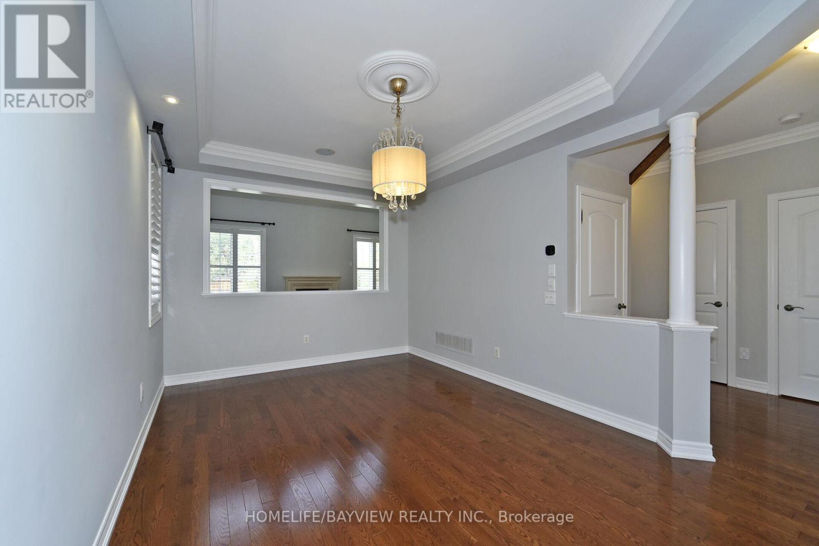 34 Lady Valentina Avenue, Vaughan, Ontario  L6A 0E4 - Photo 10 - N12406275