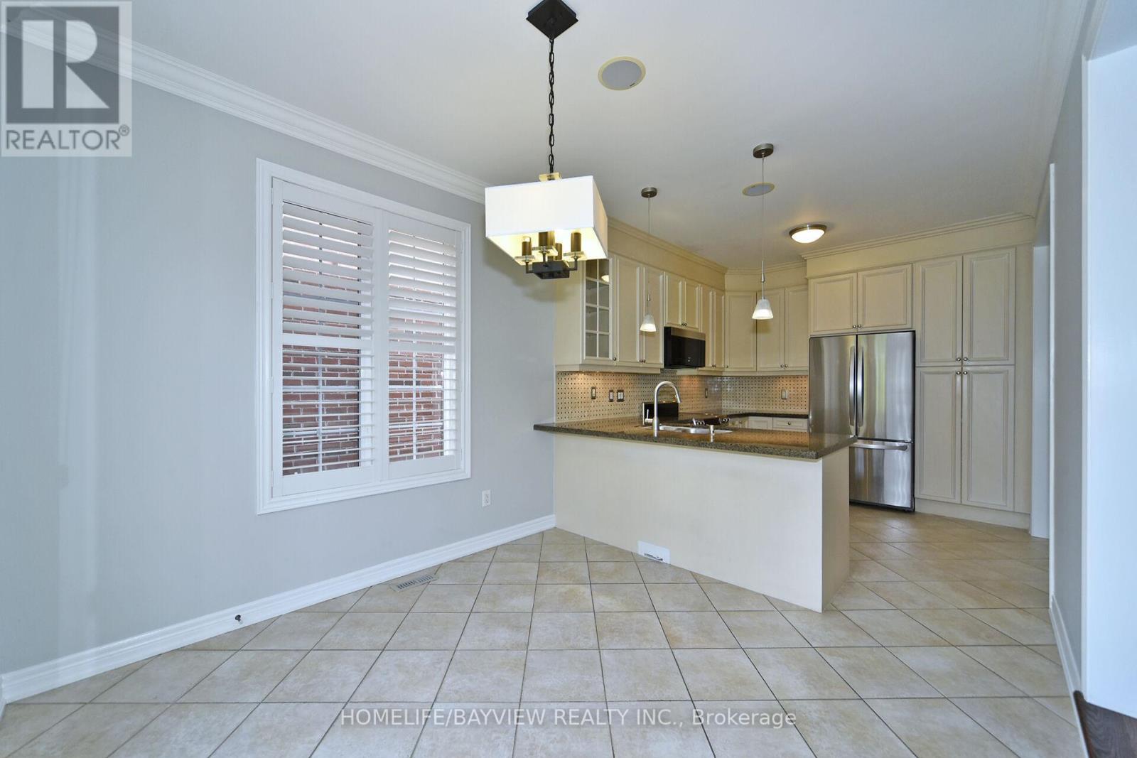 34 Lady Valentina Avenue, Vaughan, Ontario  L6A 0E4 - Photo 20 - N12406275