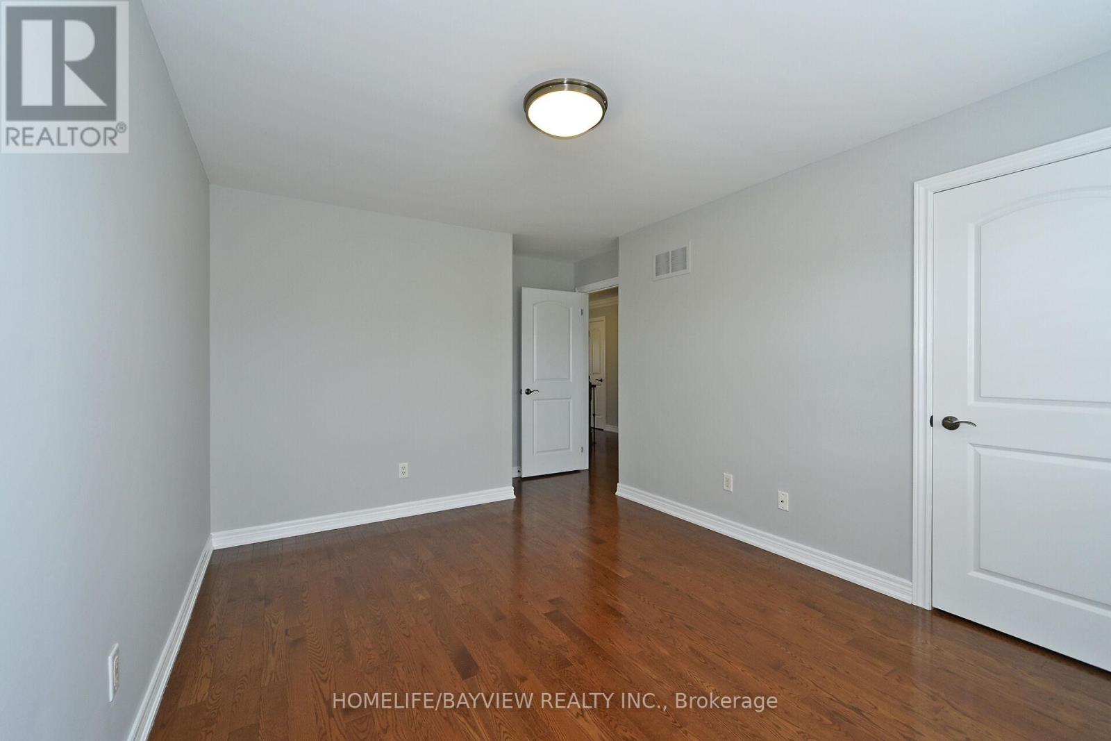 34 Lady Valentina Avenue, Vaughan, Ontario  L6A 0E4 - Photo 38 - N12406275