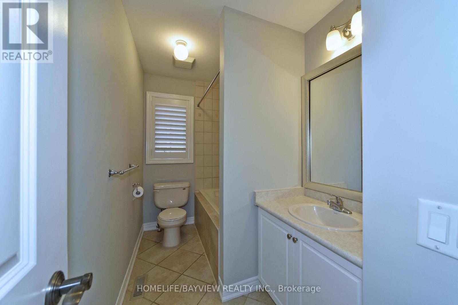 34 Lady Valentina Avenue, Vaughan, Ontario  L6A 0E4 - Photo 44 - N12406275