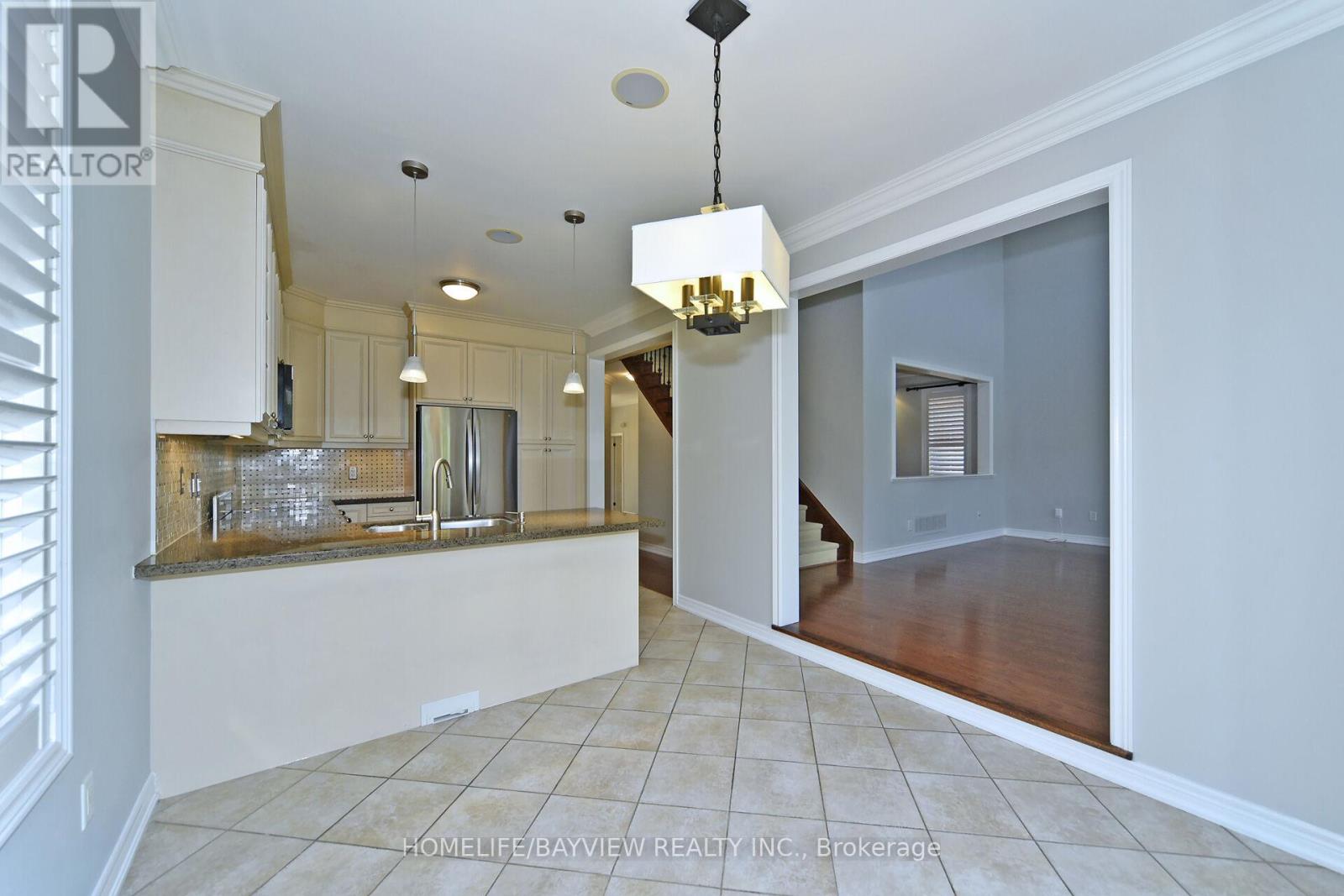 34 Lady Valentina Avenue, Vaughan, Ontario  L6A 0E4 - Photo 21 - N12406275