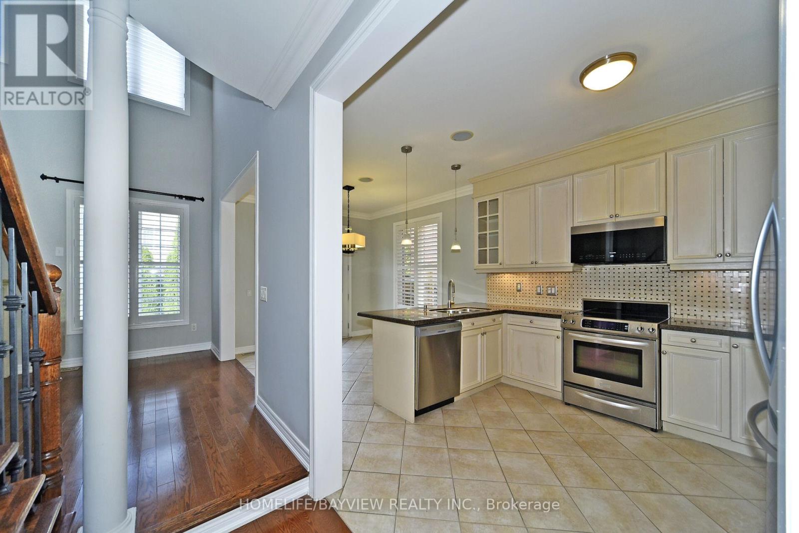 34 Lady Valentina Avenue, Vaughan, Ontario  L6A 0E4 - Photo 26 - N12406275