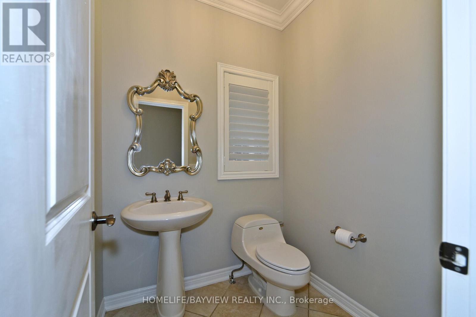 34 Lady Valentina Avenue, Vaughan, Ontario  L6A 0E4 - Photo 7 - N12406275
