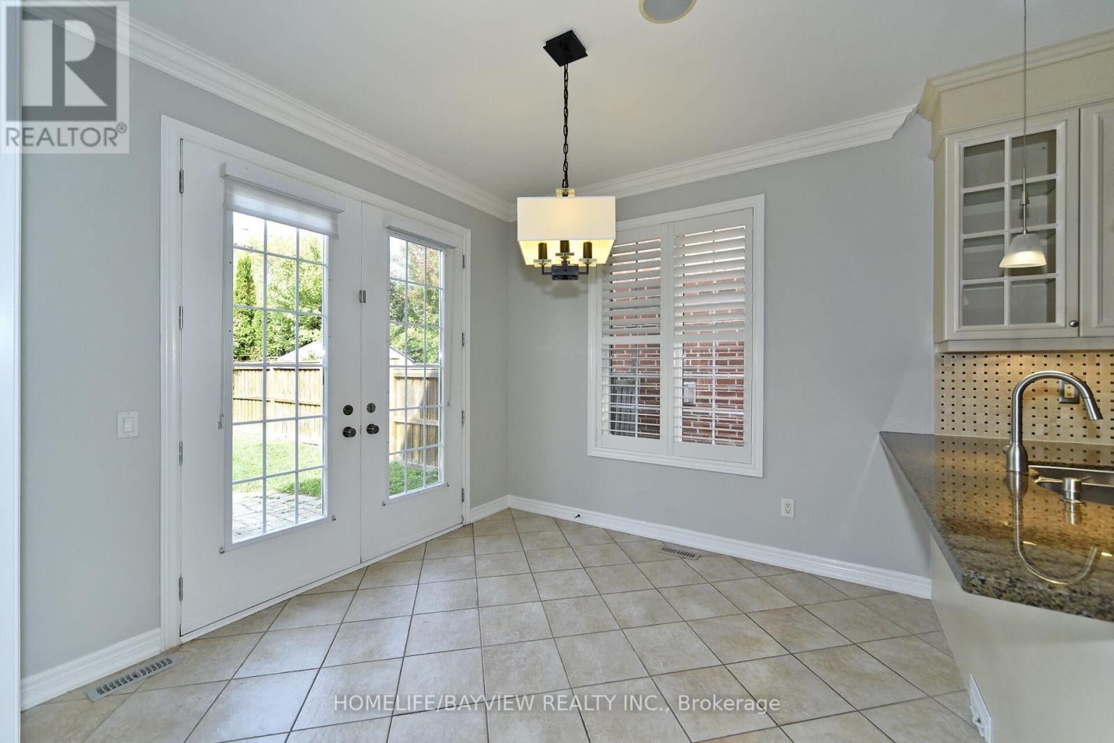 34 Lady Valentina Avenue, Vaughan, Ontario  L6A 0E4 - Photo 19 - N12406275