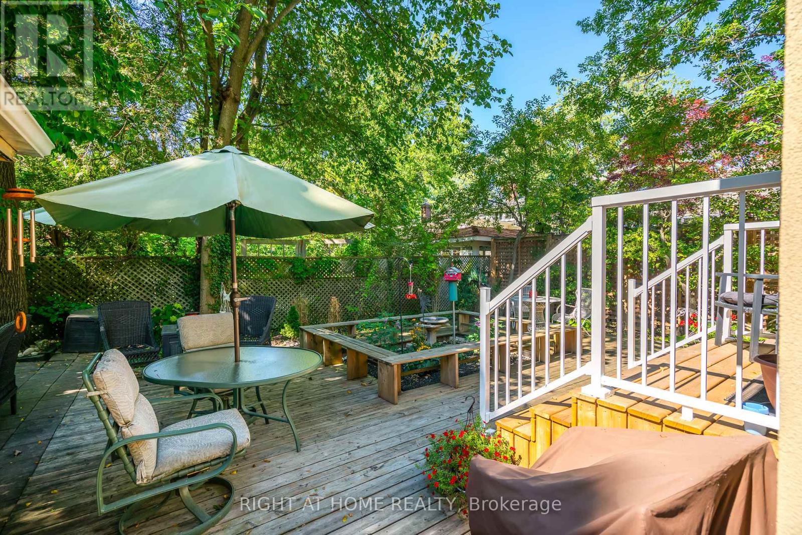 267 Victoria Street, Niagara-On-The-Lake, Ontario  L0S 1J0 - Photo 32 - X12444029