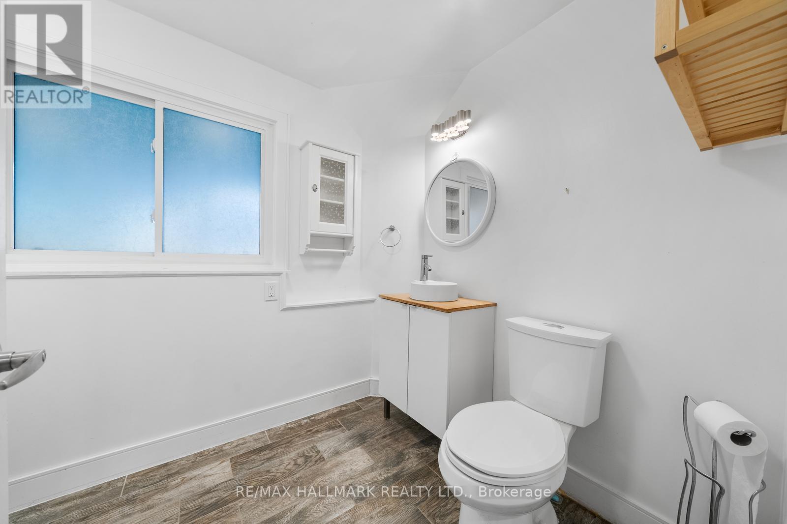 Ground - 237 Osmond Crescent, Newmarket, Ontario  L3Y 7L3 - Photo 10 - N12446194