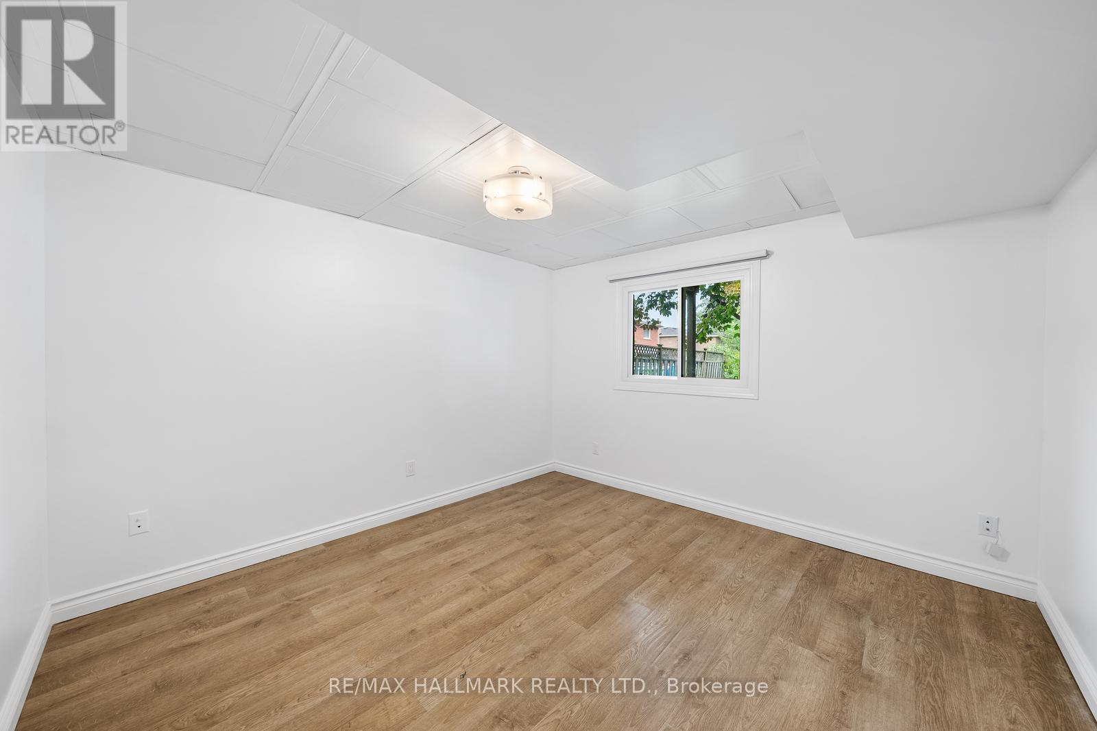 Ground - 237 Osmond Crescent, Newmarket, Ontario  L3Y 7L3 - Photo 9 - N12446194