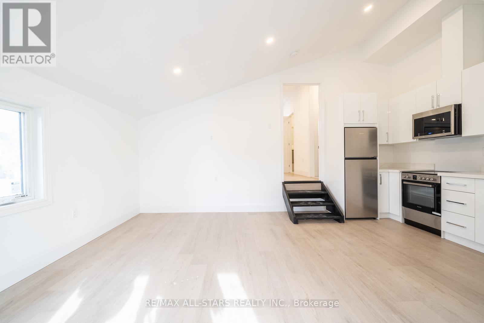 12991 Warden Avenue, Whitchurch-Stouffville, Ontario  L4A 4L1 - Photo 12 - N12446203