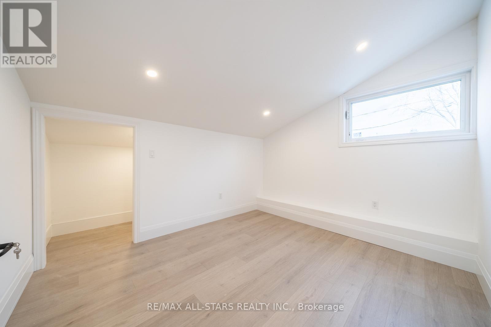 12991 Warden Avenue, Whitchurch-Stouffville, Ontario  L4A 4L1 - Photo 16 - N12446203