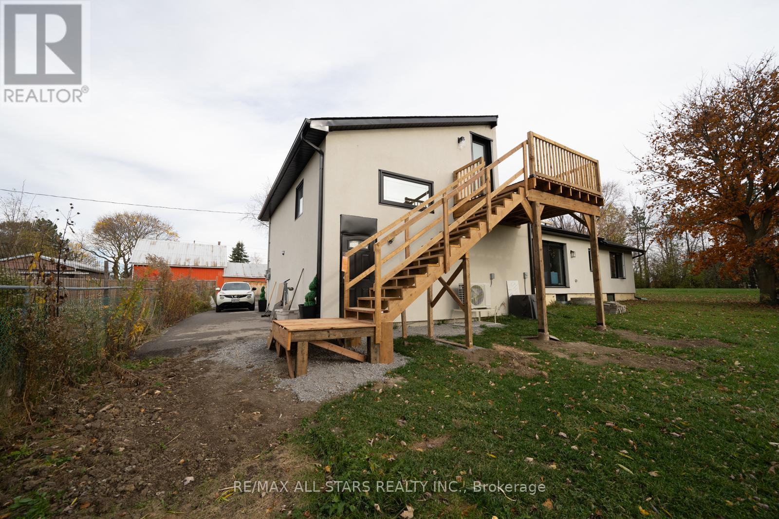 12991 Warden Avenue, Whitchurch-Stouffville, Ontario  L4A 4L1 - Photo 6 - N12446203