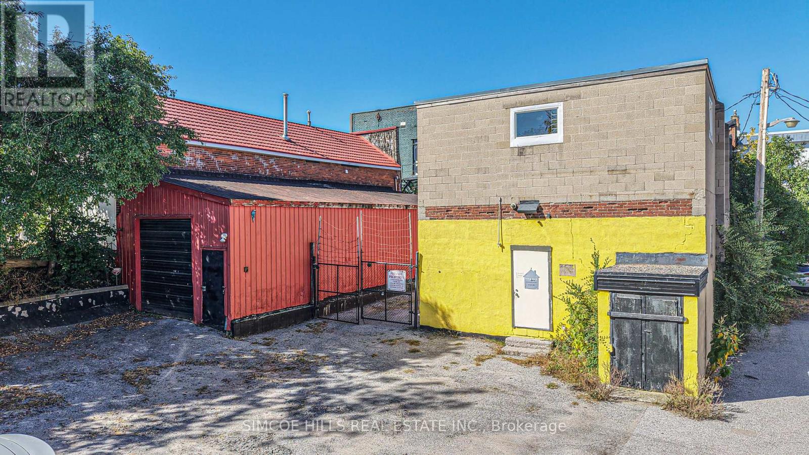 137 And 141 Mississaga Street E, Orillia, Ontario  L4V 1V6 - Photo 11 - S12446207