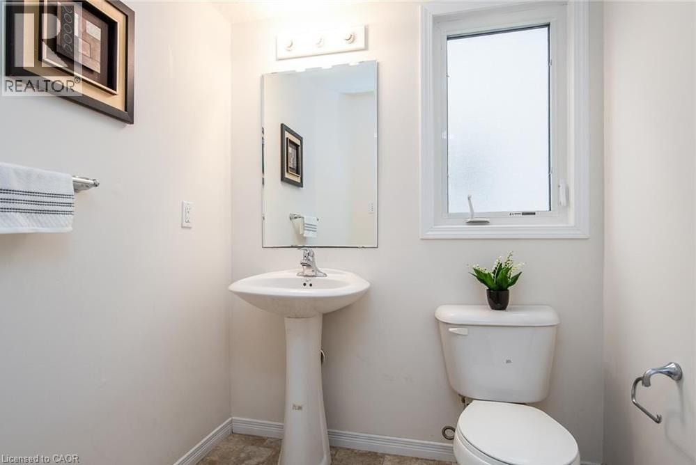 570 Woolgrass Avenue, Waterloo, Ontario  N2V 2Y2 - Photo 12 - 40776500