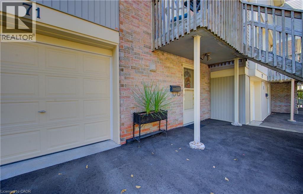 30 Green Valley Drive Unit# 71, Kitchener, Ontario  N2P 1G8 - Photo 2 - 40775992