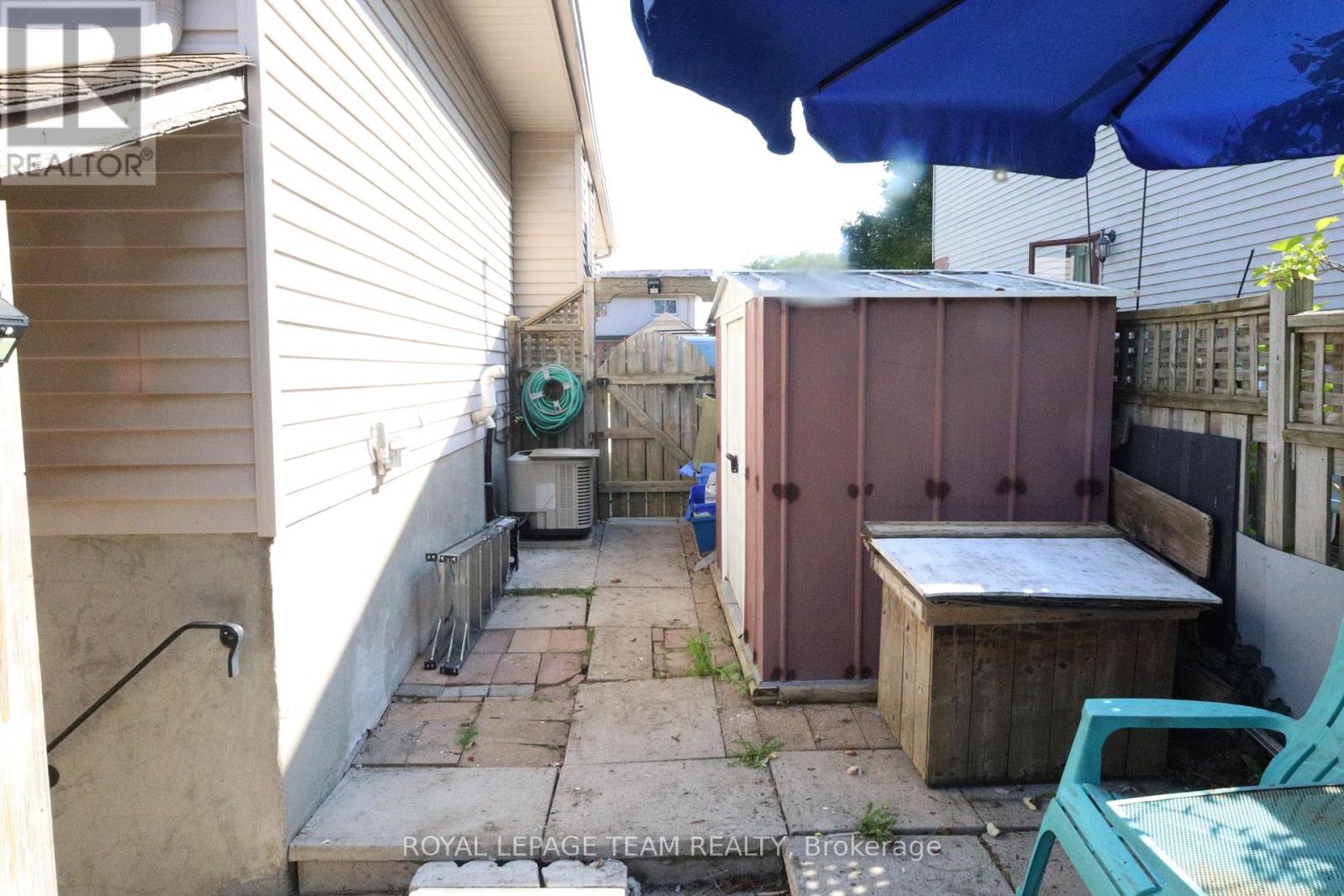 77 Bonaventure Drive, London East, Ontario  N5V 4A7 - Photo 29 - X12444876
