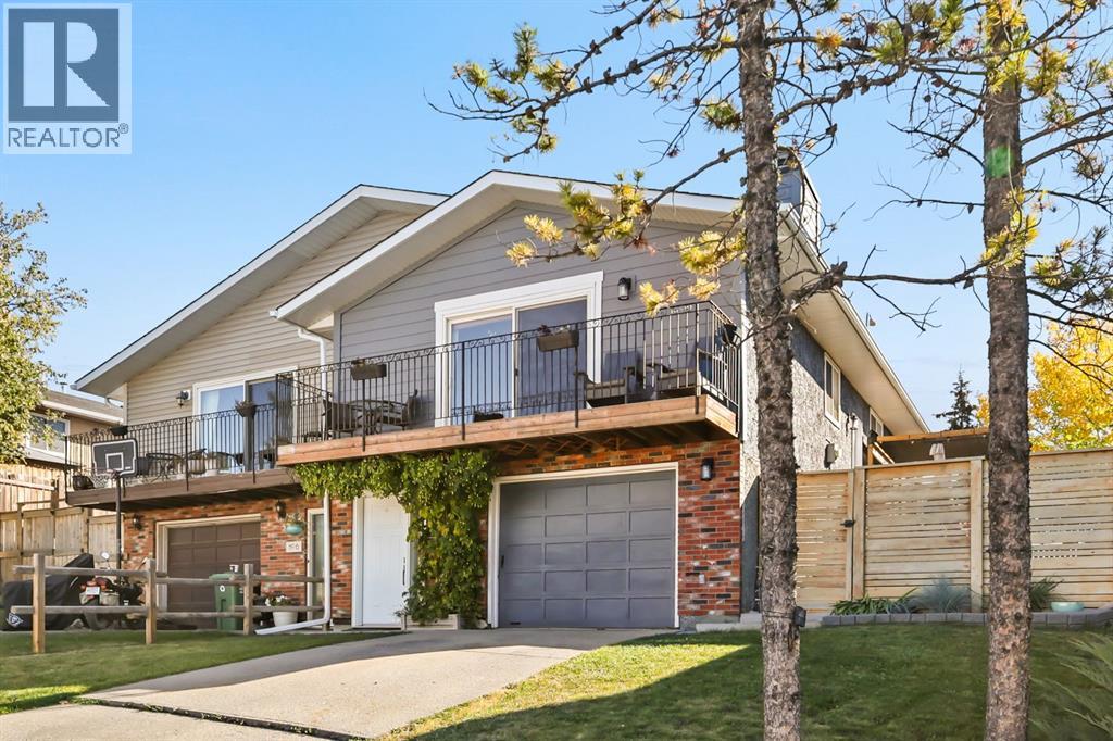 8 Cascade Place, Cochrane, Alberta  T4C 1G6 - Photo 2 - A2262211
