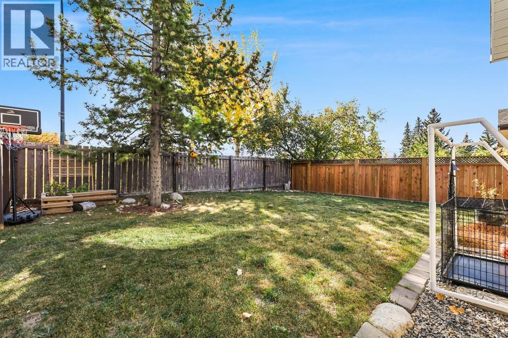 8 Cascade Place, Cochrane, Alberta  T4C 1G6 - Photo 35 - A2262211