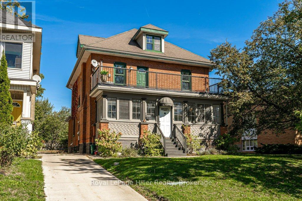 112 HURON STREET, Stratford, Ontario