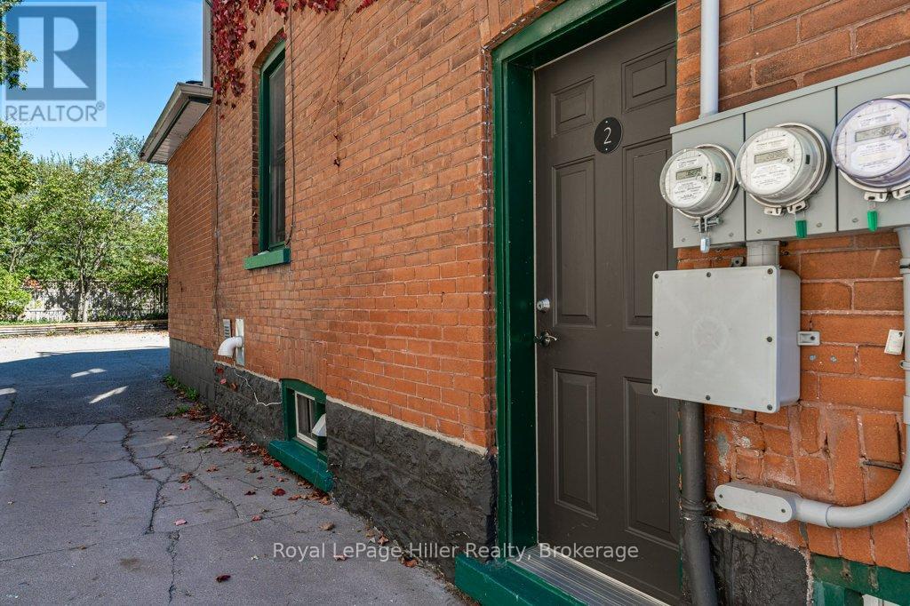 112 Huron Street, Stratford, Ontario  N5A 5S6 - Photo 20 - X12446246