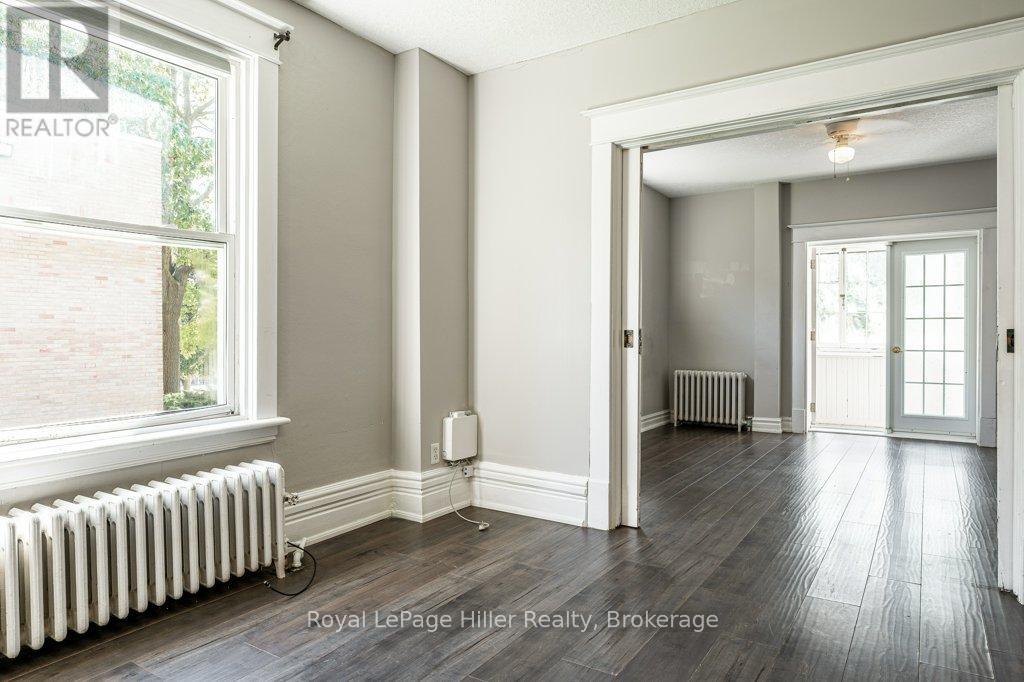 112 Huron Street, Stratford, Ontario  N5A 5S6 - Photo 29 - X12446246