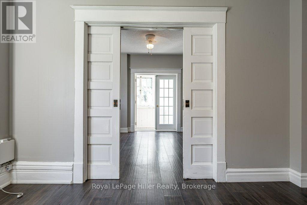 112 Huron Street, Stratford, Ontario  N5A 5S6 - Photo 30 - X12446246