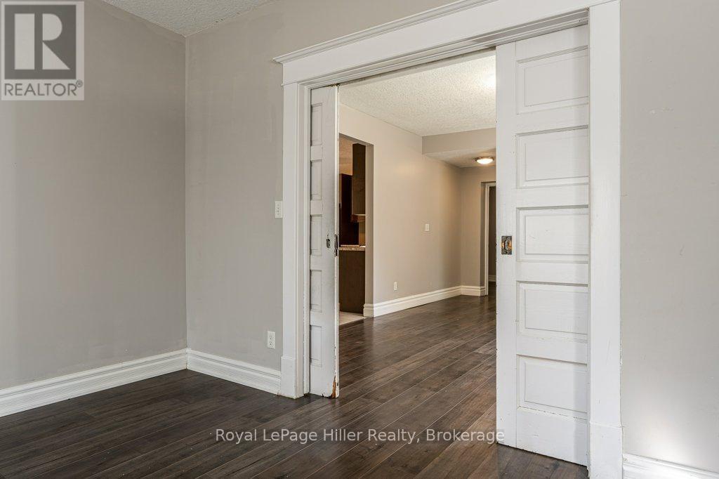 112 Huron Street, Stratford, Ontario  N5A 5S6 - Photo 35 - X12446246