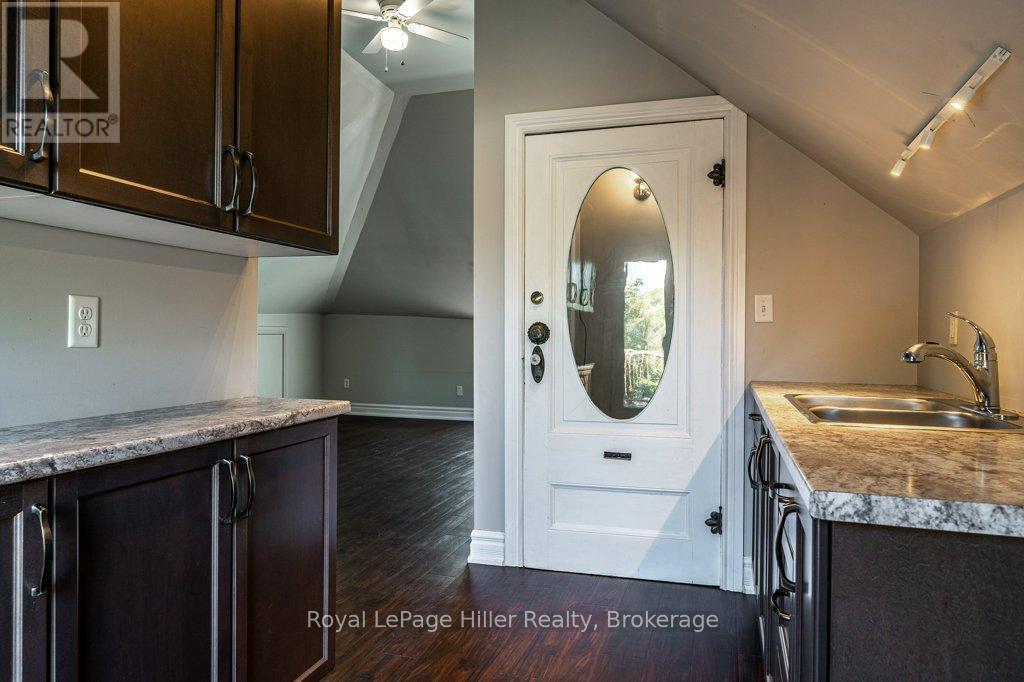 112 Huron Street, Stratford, Ontario  N5A 5S6 - Photo 41 - X12446246