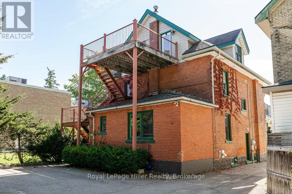 112 Huron Street, Stratford, Ontario  N5A 5S6 - Photo 49 - X12446246