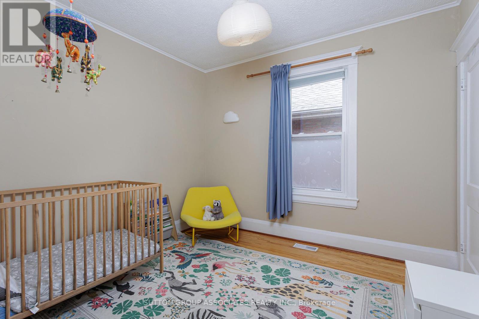 87 Peterborough Avenue, Toronto, Ontario  M6H 2L2 - Photo 19 - W12446218