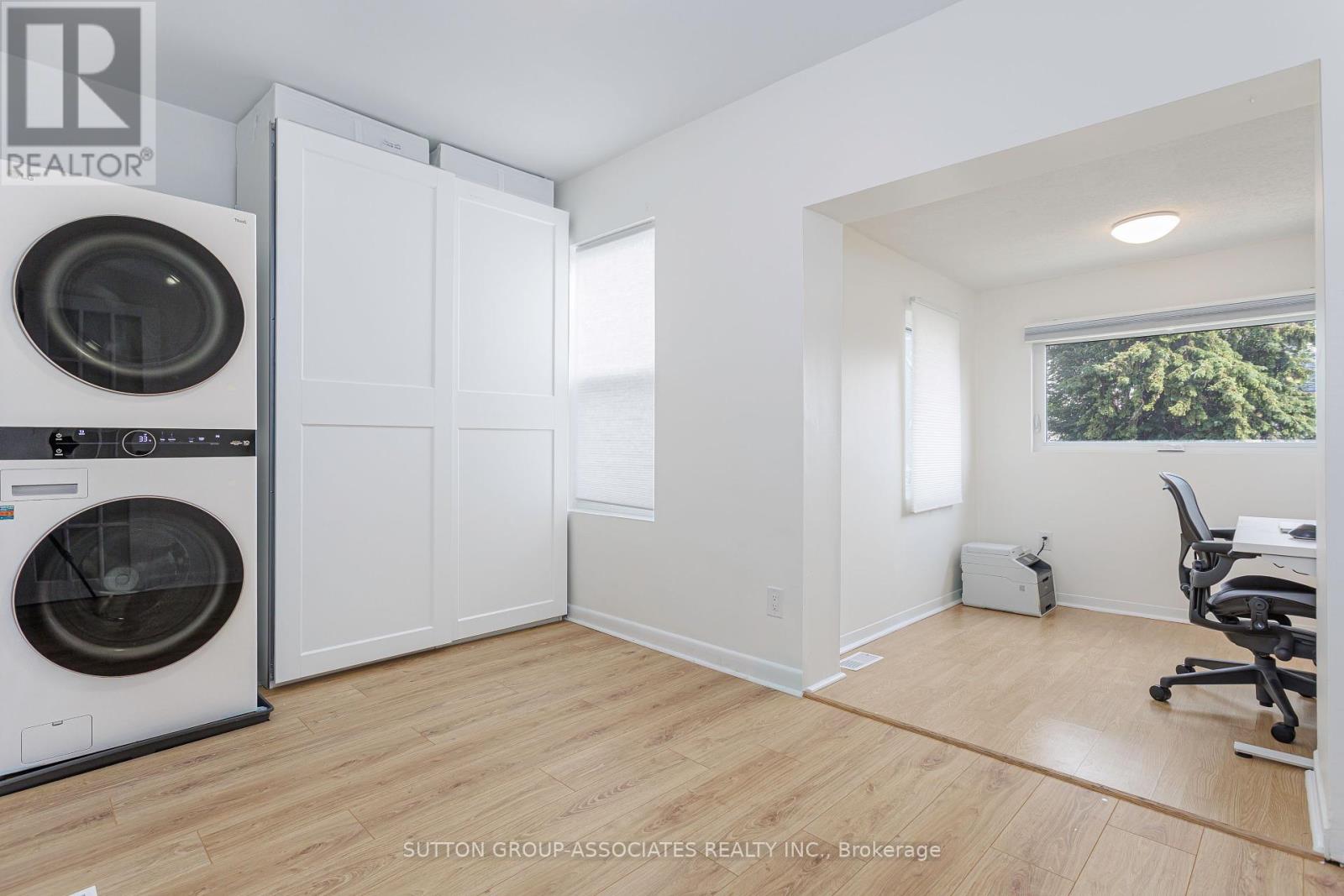 87 Peterborough Avenue, Toronto, Ontario  M6H 2L2 - Photo 21 - W12446218