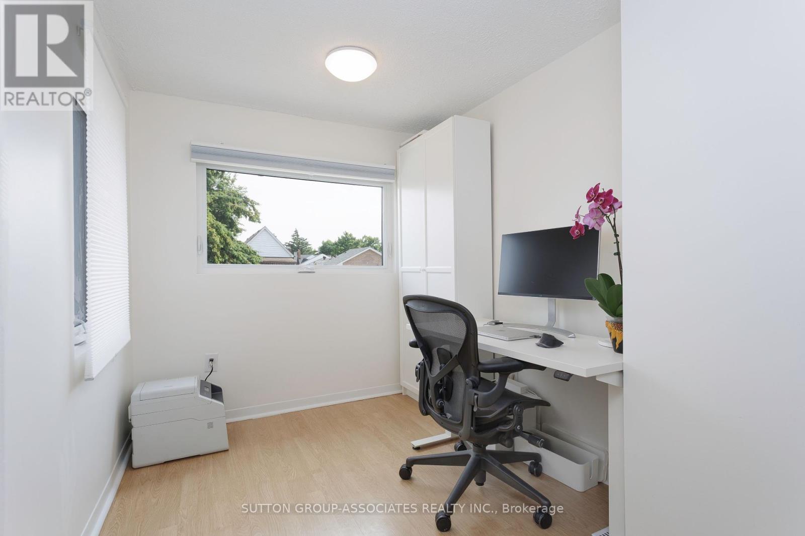 87 Peterborough Avenue, Toronto, Ontario  M6H 2L2 - Photo 22 - W12446218