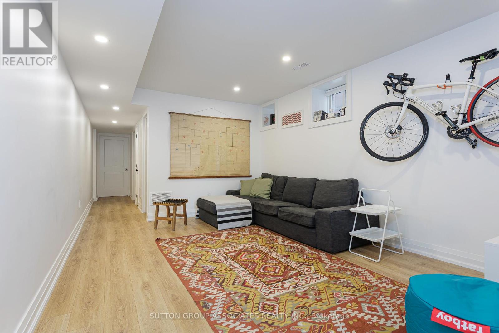 87 Peterborough Avenue, Toronto, Ontario  M6H 2L2 - Photo 26 - W12446218