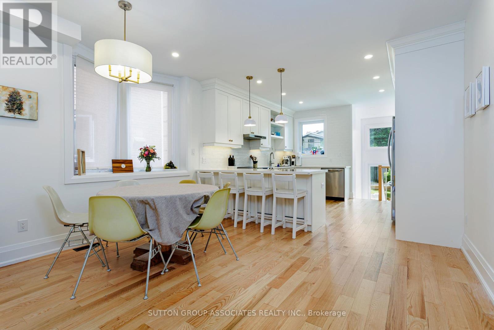 87 Peterborough Avenue, Toronto, Ontario  M6H 2L2 - Photo 8 - W12446218