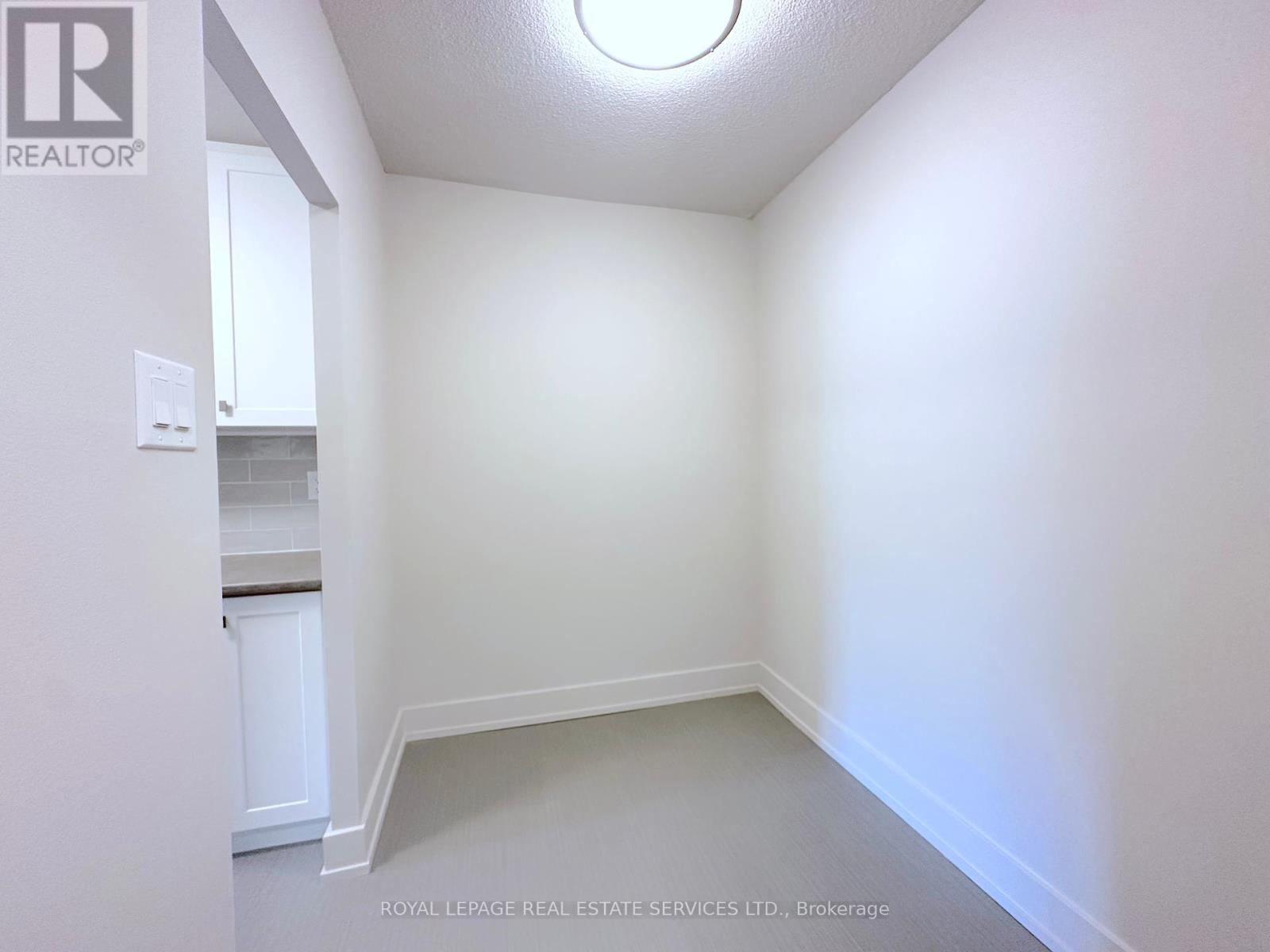 103 - 190 Clark Boulevard, Brampton, Ontario  L6T 4A8 - Photo 6 - W12446228
